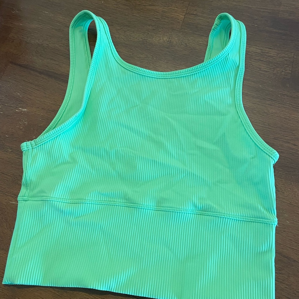 Lululemon Bright Green Power Pivot Ribbed top